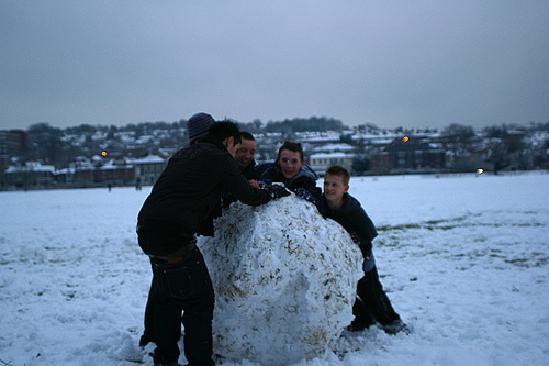 rolling-snow